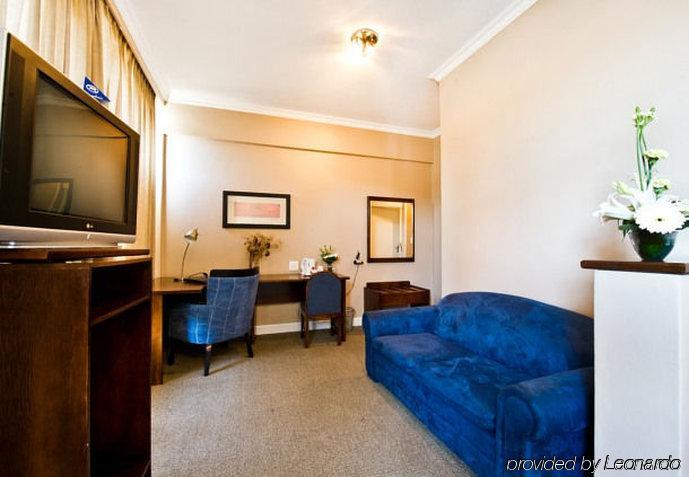 ווינדהוק Hotel Thuringerhof מראה חיצוני תמונה
