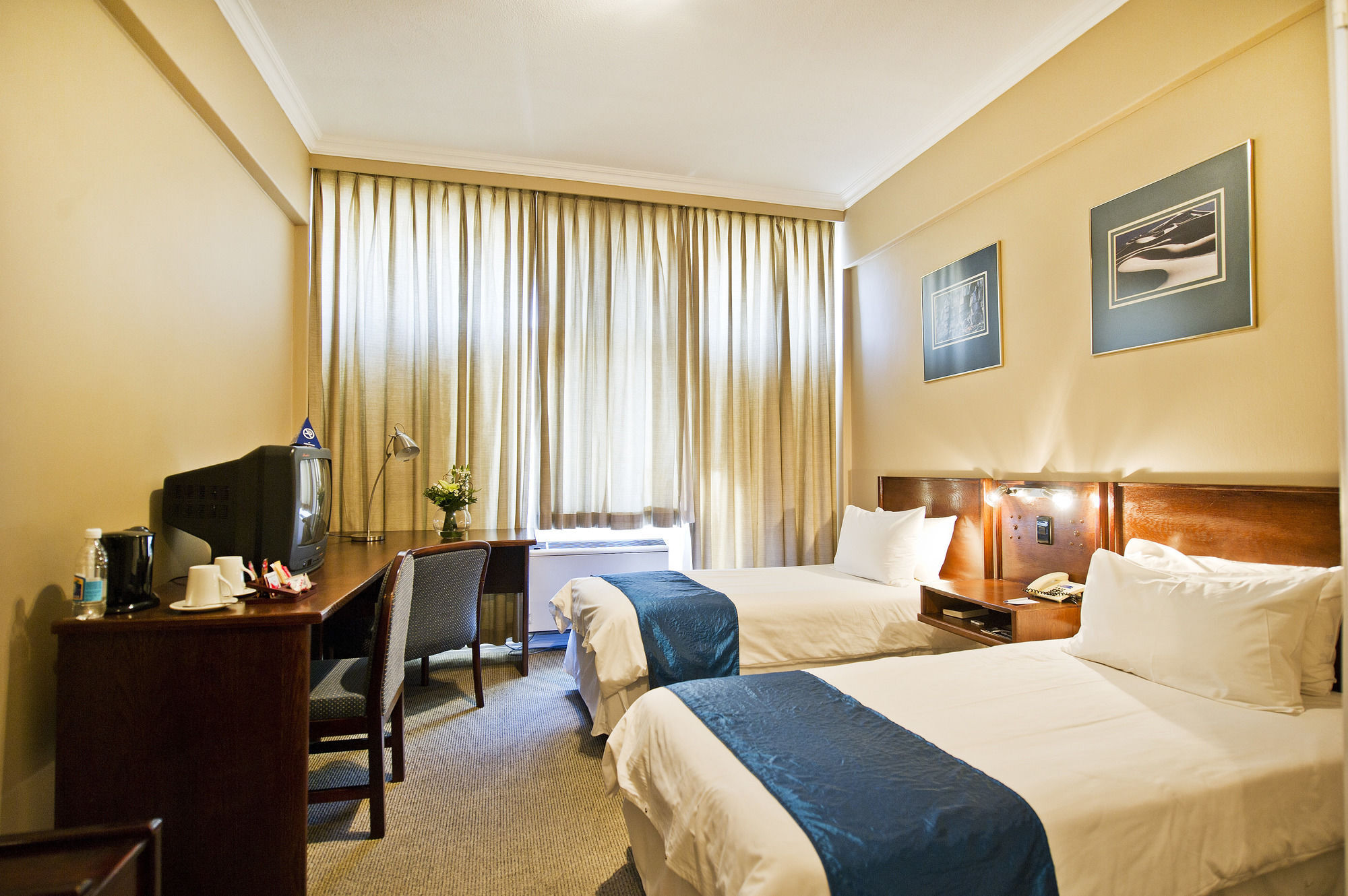 ווינדהוק Hotel Thuringerhof מראה חיצוני תמונה