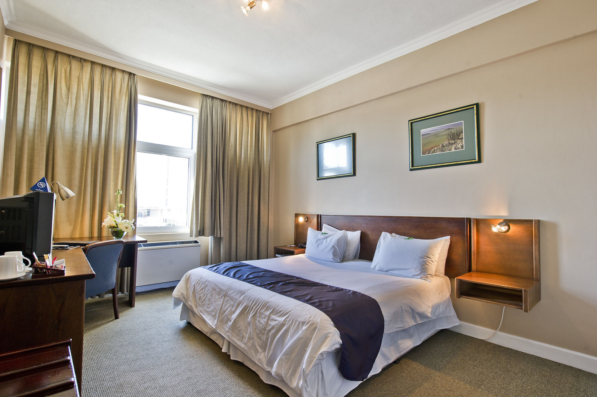 ווינדהוק Hotel Thuringerhof מראה חיצוני תמונה