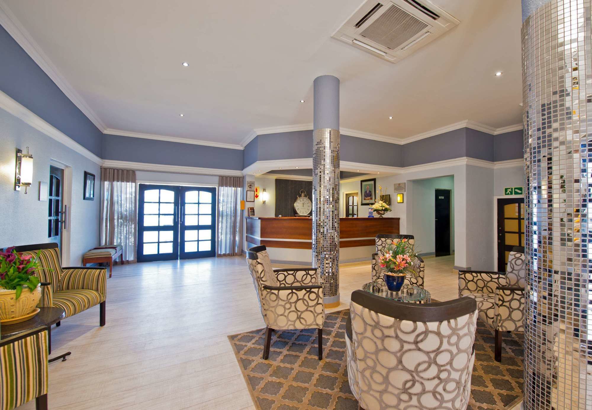 ווינדהוק Hotel Thuringerhof מראה חיצוני תמונה